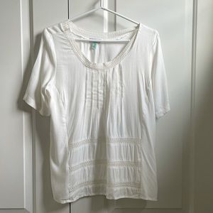 NWT **Host Pick** White Blouse